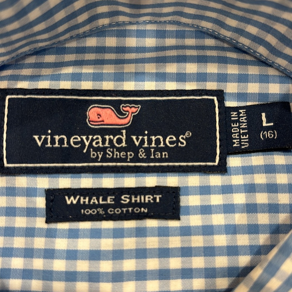 Vineyard Vines Button Down - Picture 3 of 8